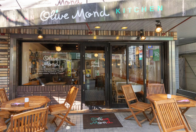 KITCHEN Olive Mond〈意大利餐馆〉 （约730ｍ）